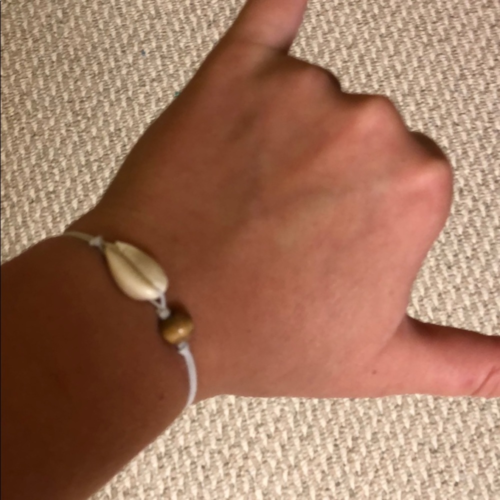 Beachy bracelet